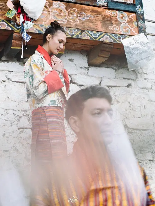 Nadine Chandrawina dan Dimas Anggara