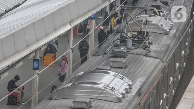 Rencana Subsidi Silang Tarif KRL