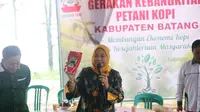 Ida Fauziah bertemu petani kopi di Kabupaten Batang (Tim Media Ida Fauziah)