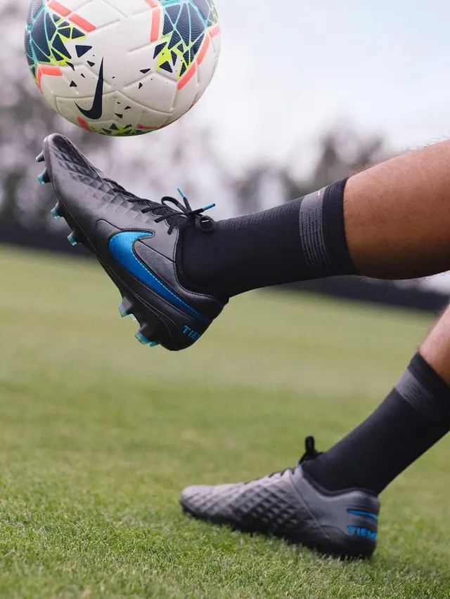 Nike Tiempo Legend 8