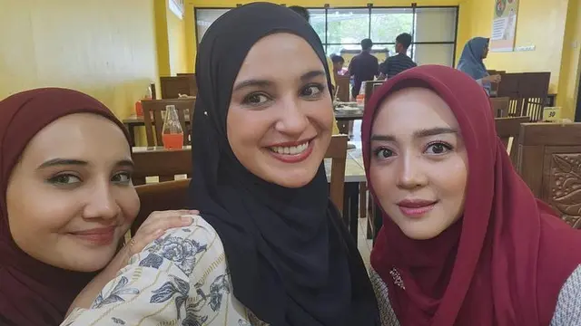Reuni Shireen Sungkar dan Nuri Maulida di Lampung bikin netizen teringat Cinta Fitri (Foto: Instagram nurimaulida)
