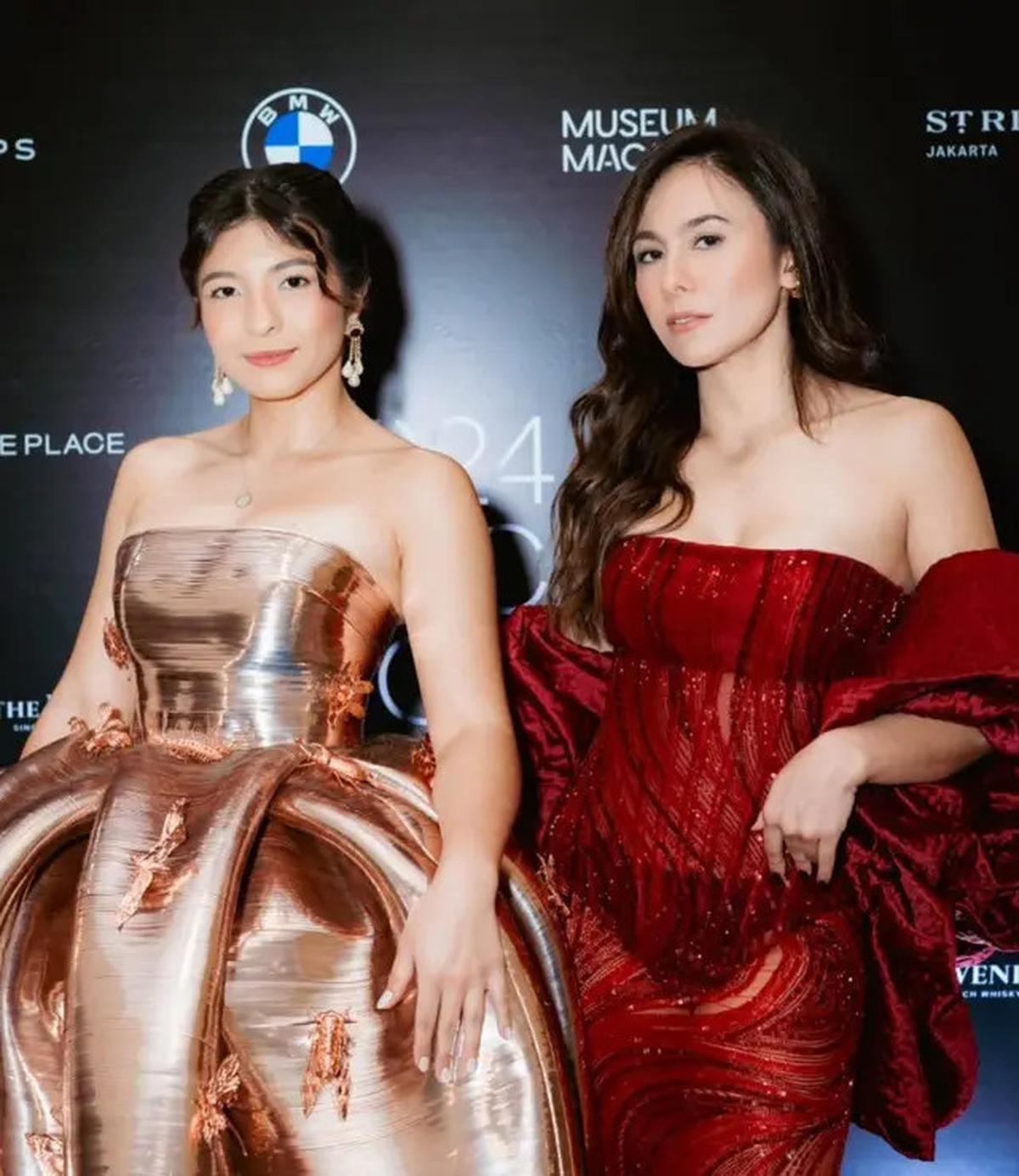 6 Potret Wulan Guritno bareng Tiga Anaknya, Kompak Banget bak Sahabat