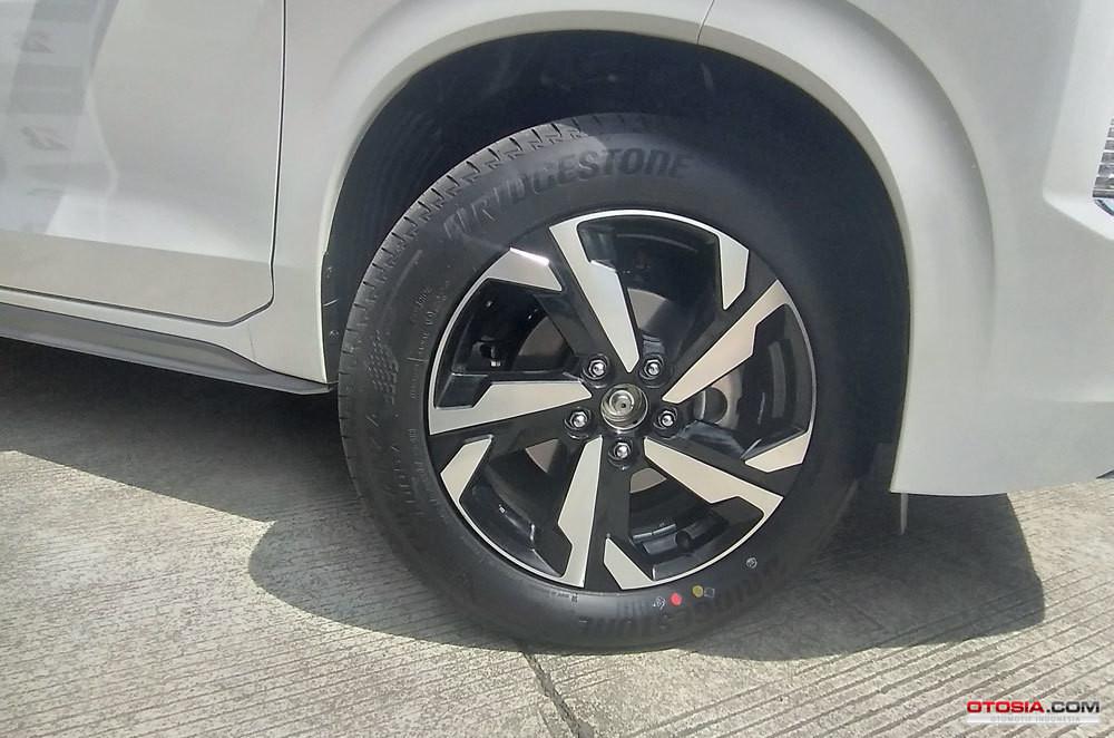 Bridgestone menjadi OEM New Xpander
