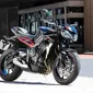 Triumph Street Triple R (Car and Bike)