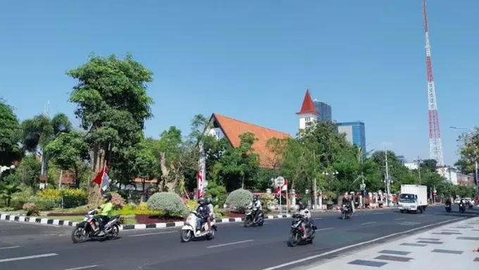 Balai Kota Surabaya, Jalan Walikota Mustajab, Ketabang, Surabaya, East Java, Indonesia (Photo by Edwin Petrus on Unsplash)