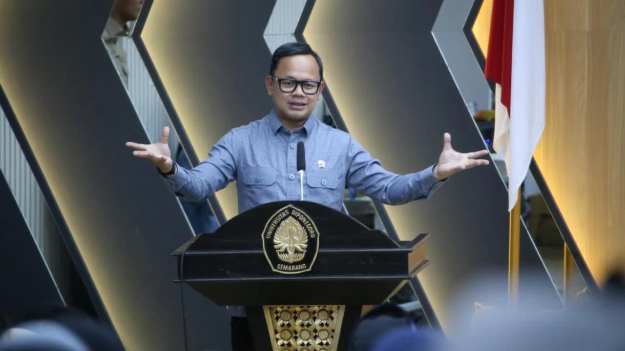 Wamendagri Bima Arya: Pemimpin Harus Berideologi Kuat dan Punya Nyali