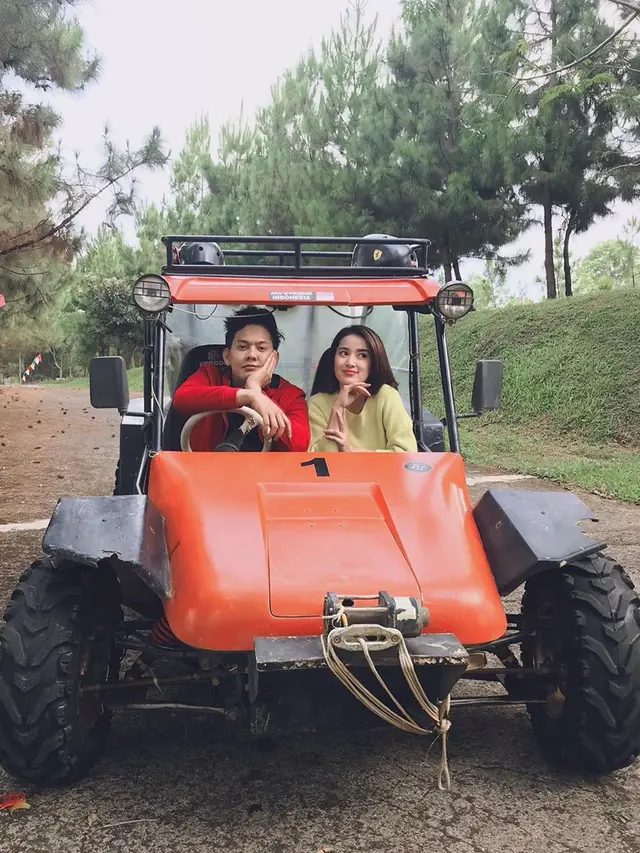 Main Sinetron Bareng, Ini 6 Potret Kebersamaan Andi Arsyil dan Rosiana Dewi