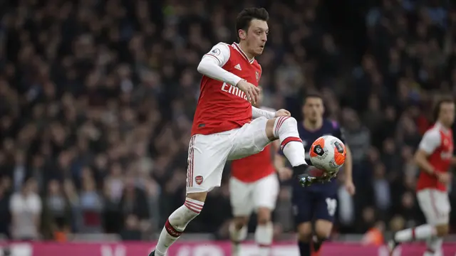 Melihat Sepak Bola Indah Ala Mesut Ozil di Arsenal