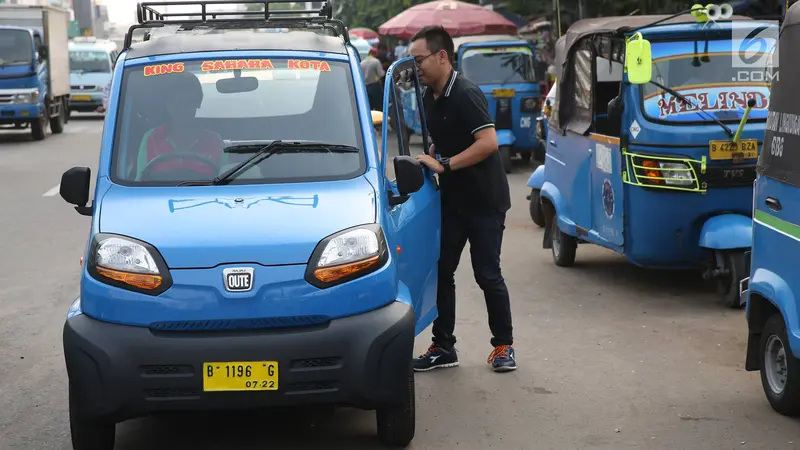 Bajaj Roda Empat Pengganti Bemo Mulai Beroperasi di Jakarta