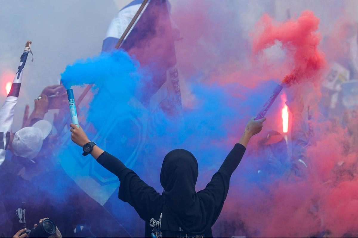 FOTO: Rbuan Boboh Iringi Pawai Persib Bandung