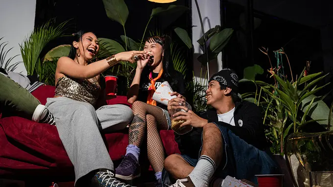 3 Siluet Sepatu yang Nyaman dan Ekspresif untuk Rayakan Tahun Baru