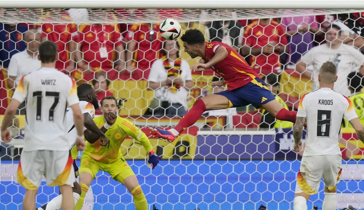 Mikel Merino mencetak gol penentu kemenangan Timnas Spanyol atas Timnas Jerman pada perempat final Euro 2024. (AP Photo/Ariel Schalit)