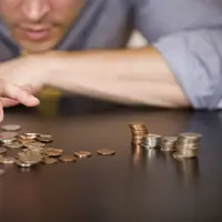 Gaji kecil, bukan berarti kamu tak perlu mengelola keuanganmu, lho!