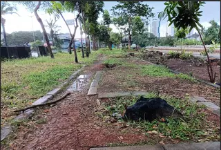 Taman Daan Mogot Siang Hari (Foto: Inayah/Liputan6.com)