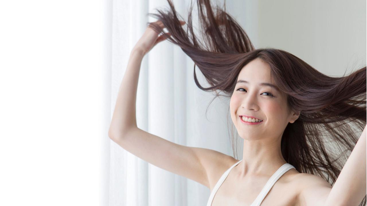 Cara Rambut Mengembang Jadi Lurus dan Mudah Diatur, Bye Rambut Megar Seperti Singa!