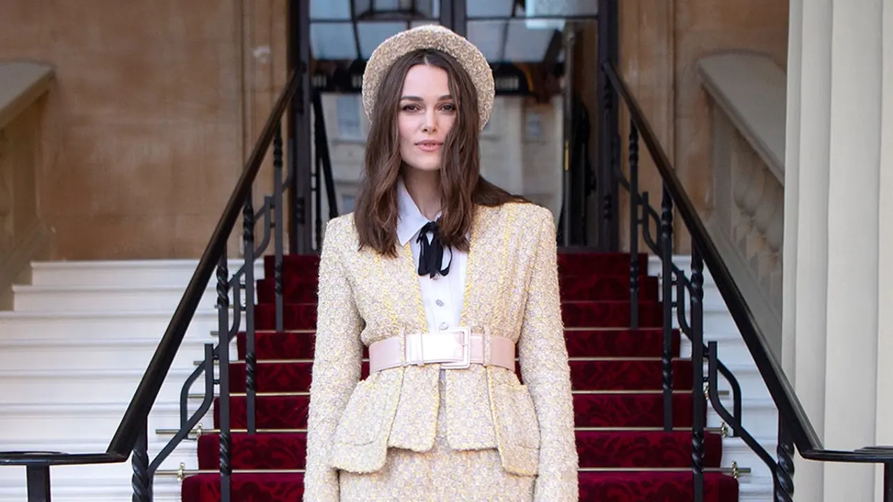 Inspirasi Gaya Royal Kiera Knightley yang Menuai Pujian