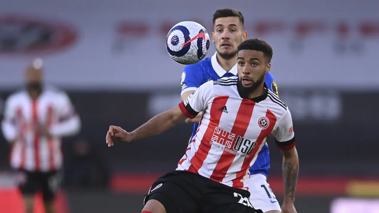 FOTO: Sheffield United Petik Kemenangan setelah Dipastikan Terdegradasi - Jayden Bogle; Jakub Moder