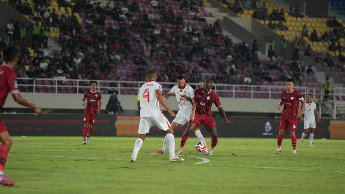 3 Fakta Menarik Kekalahan Persis dari Malut United: Tuan Rumah Panen Rapor Merah, Yakob Sayuri Masih Menggila