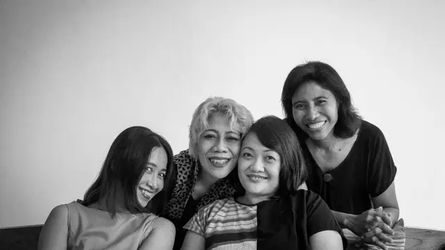 Pameran Seni: Through Her Eyes [Dok/COMO]