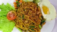 6 Resep Mie Goreng Telur, Menu Favorit Keluarga