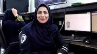 Masoumeh Mehravar, seorang bidan di pusat panggilan darurat (Credit; Kedutaan Iran di Indonesia).