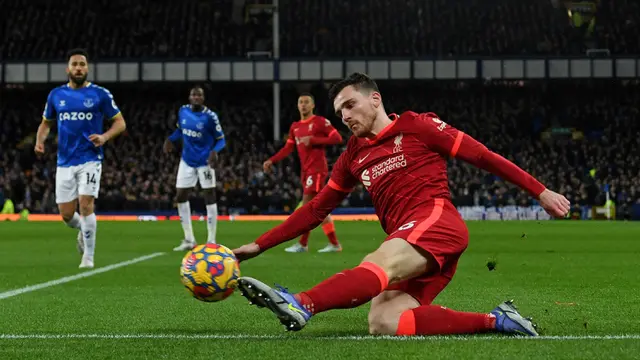 Foto: 5 Bek Liga Inggris dengan Kontribusi Gol Terbanyak Musim Ini, Manchester City Punya Dua