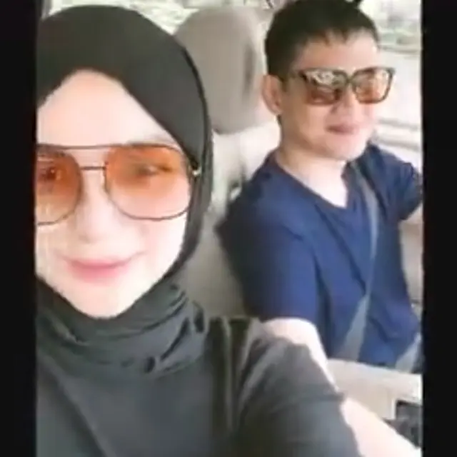 Diterpa Isu Punya Anak dari Wanita Lain, Ini 6 Momen Mesra Rezky Aditya dan Citra Kirana