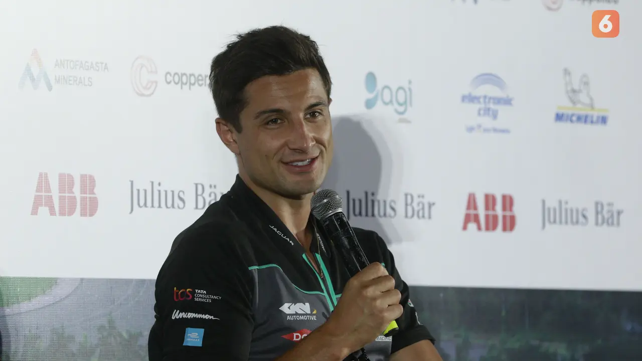Jumpa Pers Pebalap Formula E Jakarta