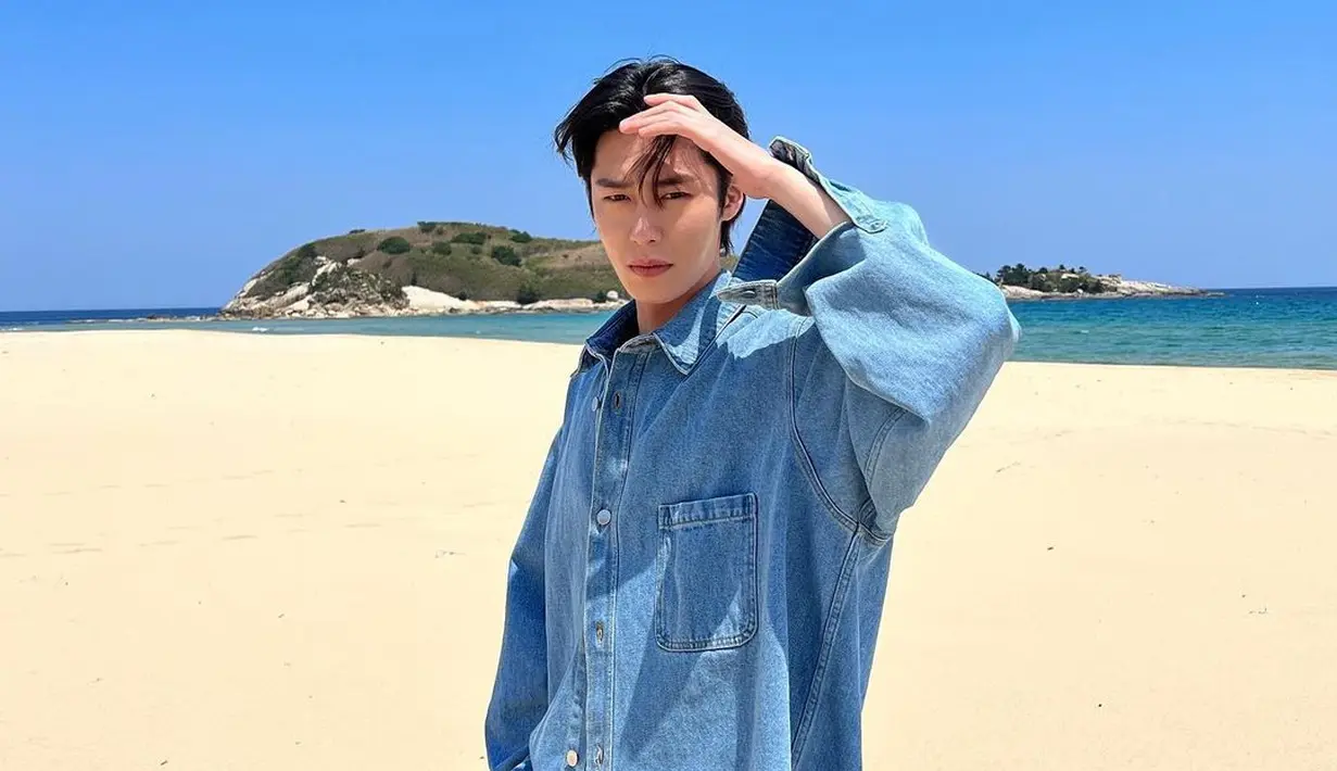 <p>Nama pria kelahiran Seoul, 10 Mei 1998 ini semakin melejit saat bermain di Extraordinary You. (FOTO: instagram.com/jxxvvxxk/)</p>