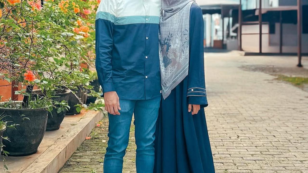 Rekomendasi Baju Muslim Couple ala Alyssa Soebandono dan Dude Harlino