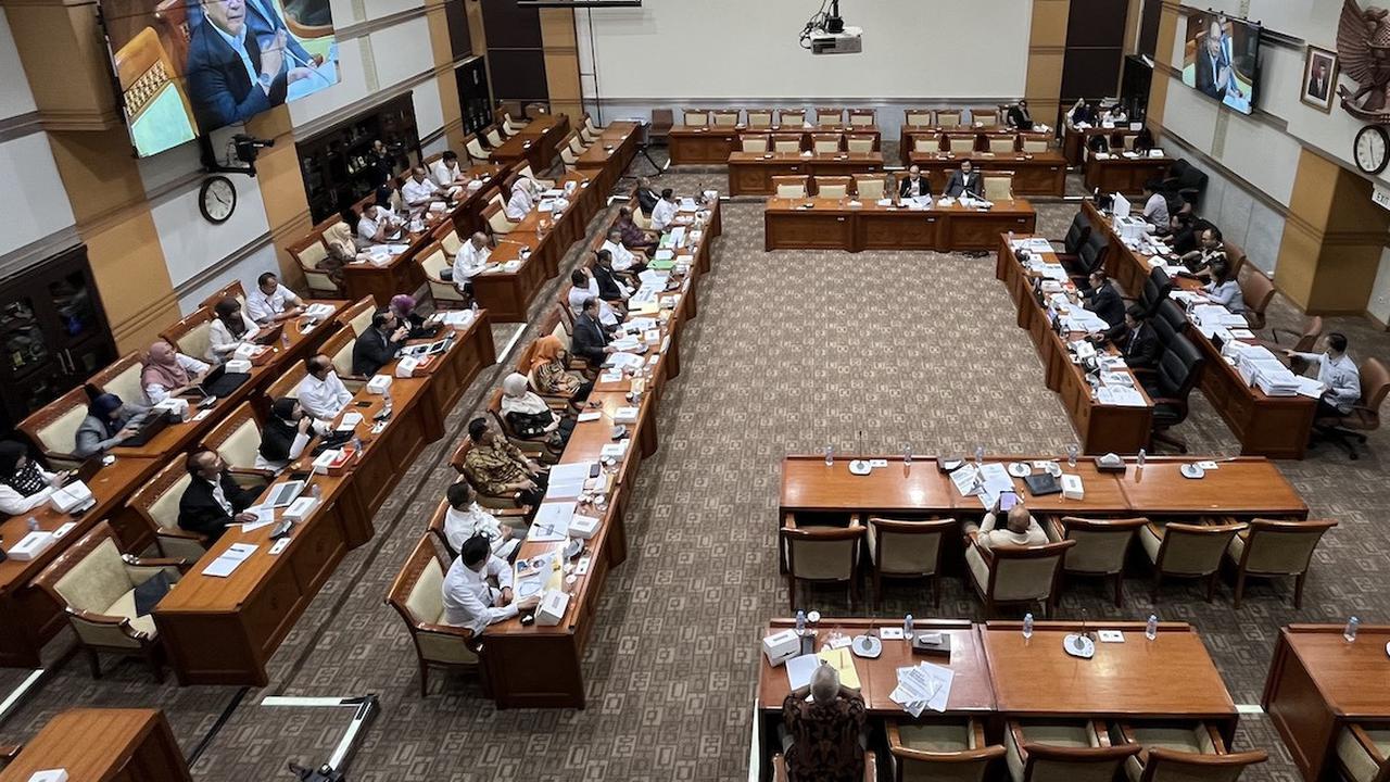 Usai Evaluasi Tertutup, Komisi II DPR Akui Ada Peluang Pergantian Anggota DKPP