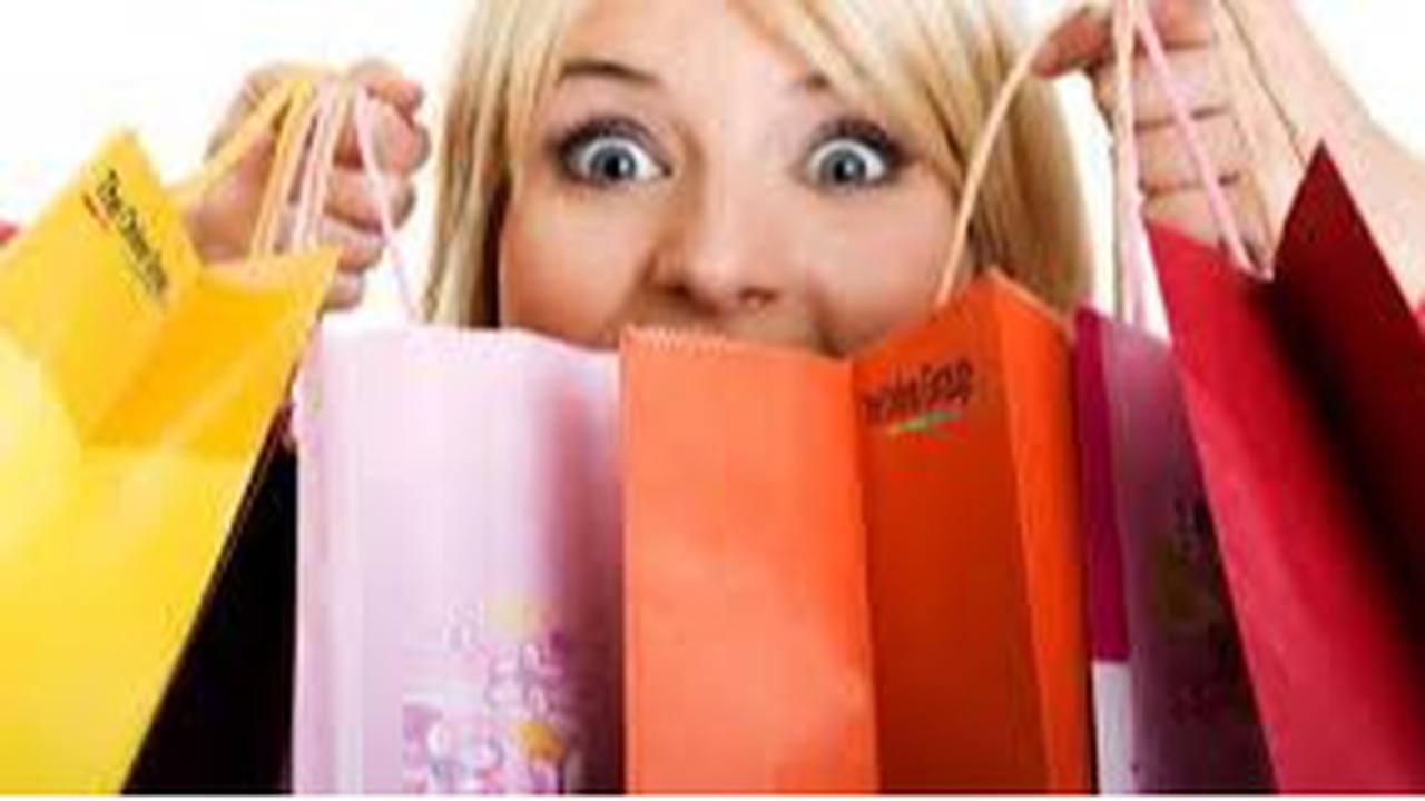 5 Hal yang Kerap Menguras THR Padahal Tak Terlalu Penting untuk Dibeli