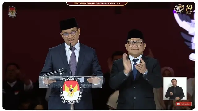 Calon Presiden (Capres) nomor urut 01 Anies Baswedan menyampaikan pernyataan penutup atau closing statement didampingi Calon Wakil Presiden (Cawapres) Muhaimin Iskandar di debat Pilpres 2024 Minggu (7/1/2024).