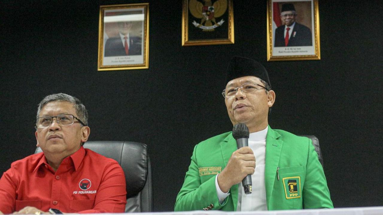 Hal itu bersinggungan dengan keberlanjutan pemerintahan Presiden Joko Widodo (Jokowi) yang akan dilakukan oleh Ganjar jika terpilih sebagai Presiden.<br>