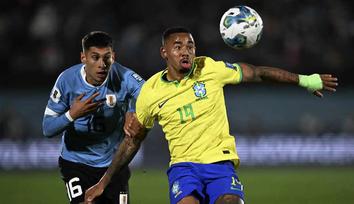 Sedangkan Brasil di peringkat 3 dengan sama-sama mengumpulkan 7 poin. (Eitan ABRAMOVICH / AFP)