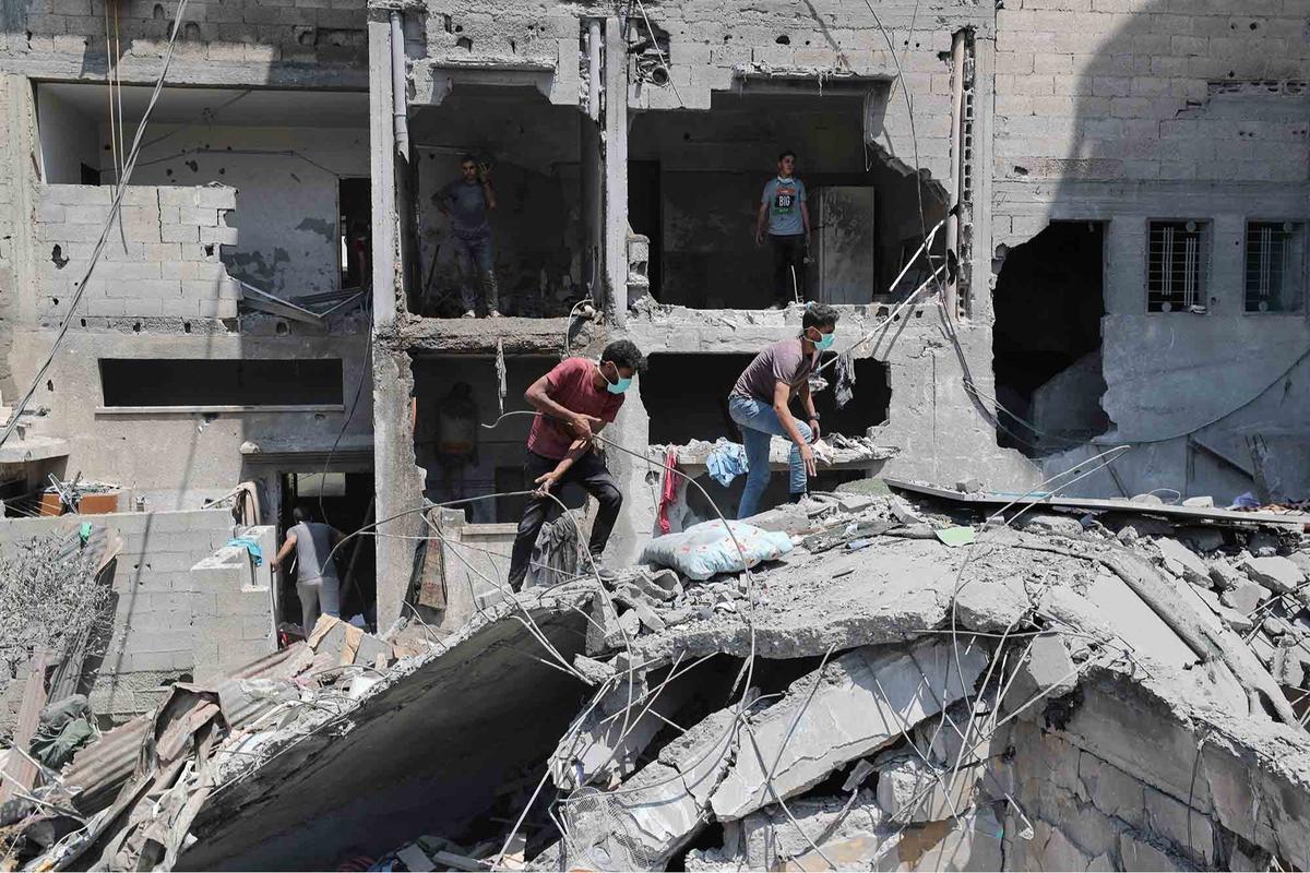 FOTO: Kebiadaban Israel Serang Gaza di Hari Kedua Idul Adha, Sedikitnya 34 Warga Tewas