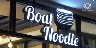 Masakan khas Thailand mulai mendapat tempat di hati pecinta kuliner Indonesia. Salah satu resto yang khusus menyajikan makanan Thailand adalah Boat Noodle yang berlokasi di Gandaria City.