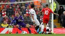 3. Philippe Coutinho. Gol yang dicetak Philippe Coutinho ini adalah gol ke-2 Liverpool saat menang 6-1 atas tamunya Watford, (6/11/2016). (Reuters/Phil Noble)