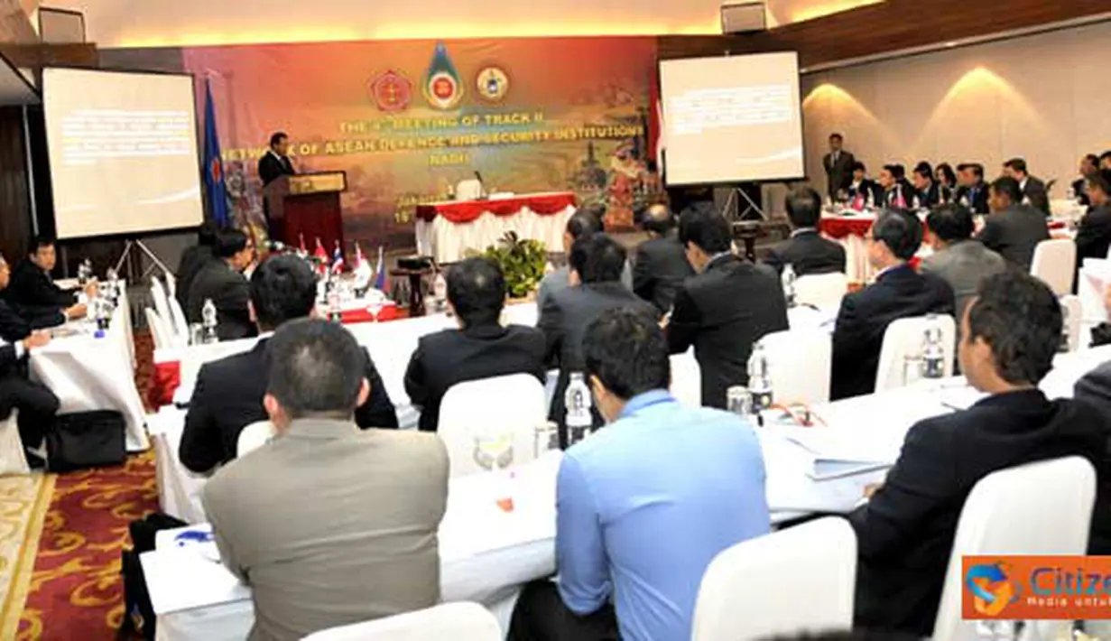 Citizen6, Jakarta: Suasana acara pertemuan ke-4 track-II NADI, di Hotel Sari Pan Pasifik Jakarta, Selasa (19/4). (Pengirim: Badarudin Bakri Badar)