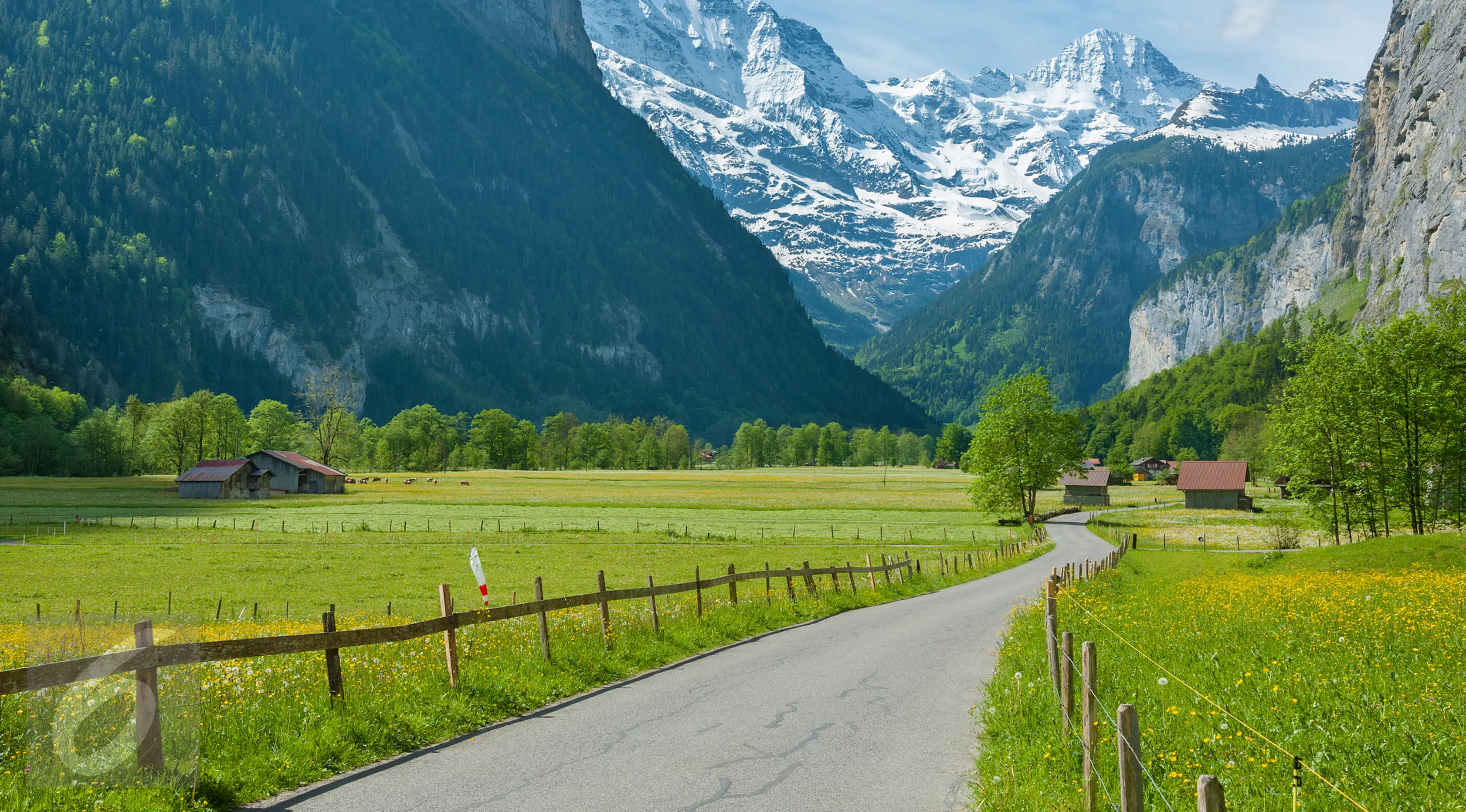 Lauterbrunnen Valley, Swiss (iStockphoto)