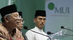 Wakil ketua umum MUI, KH Maruf Amin (kiri) menilai hukuman mati yang diberikan pemerintah kepada pengedar narkoba adalah tindakan yang tepat, Jakarta, Selasa (3/3/2015). (Liputan6.com/Faizal Fanani)