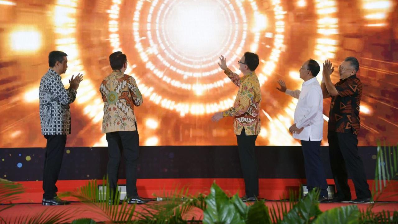 Dukung Kolaborasi UMKM, Wamendag Jerry Resmikan Pabrik Cikarang Baru Trade Center