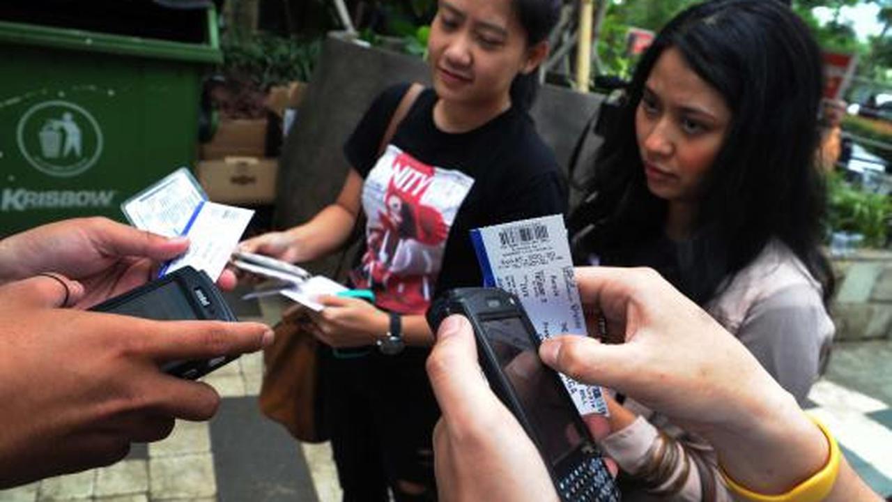 'Little Monsters' kembalikan tiket konser Lady Gaga