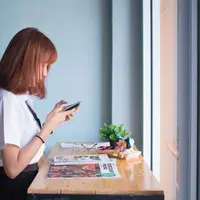 Syarat yang harus kamu penuhi sebelum bertemu gebetan dari medsosmu di dunia nyata. (Foto: pexels.com)