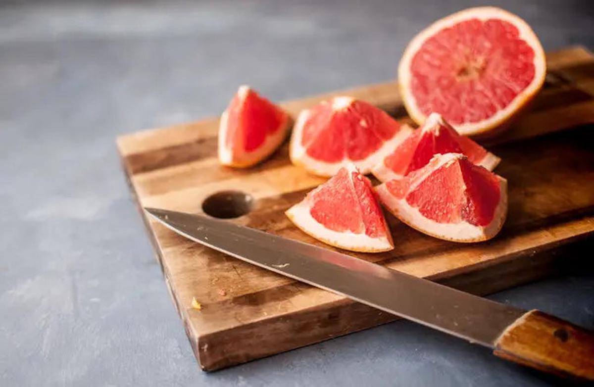 10 Buah yang Dianjurkan Dimakan saat Sahur, Bikin Tubuh Tetap Bugar Selama Puasa