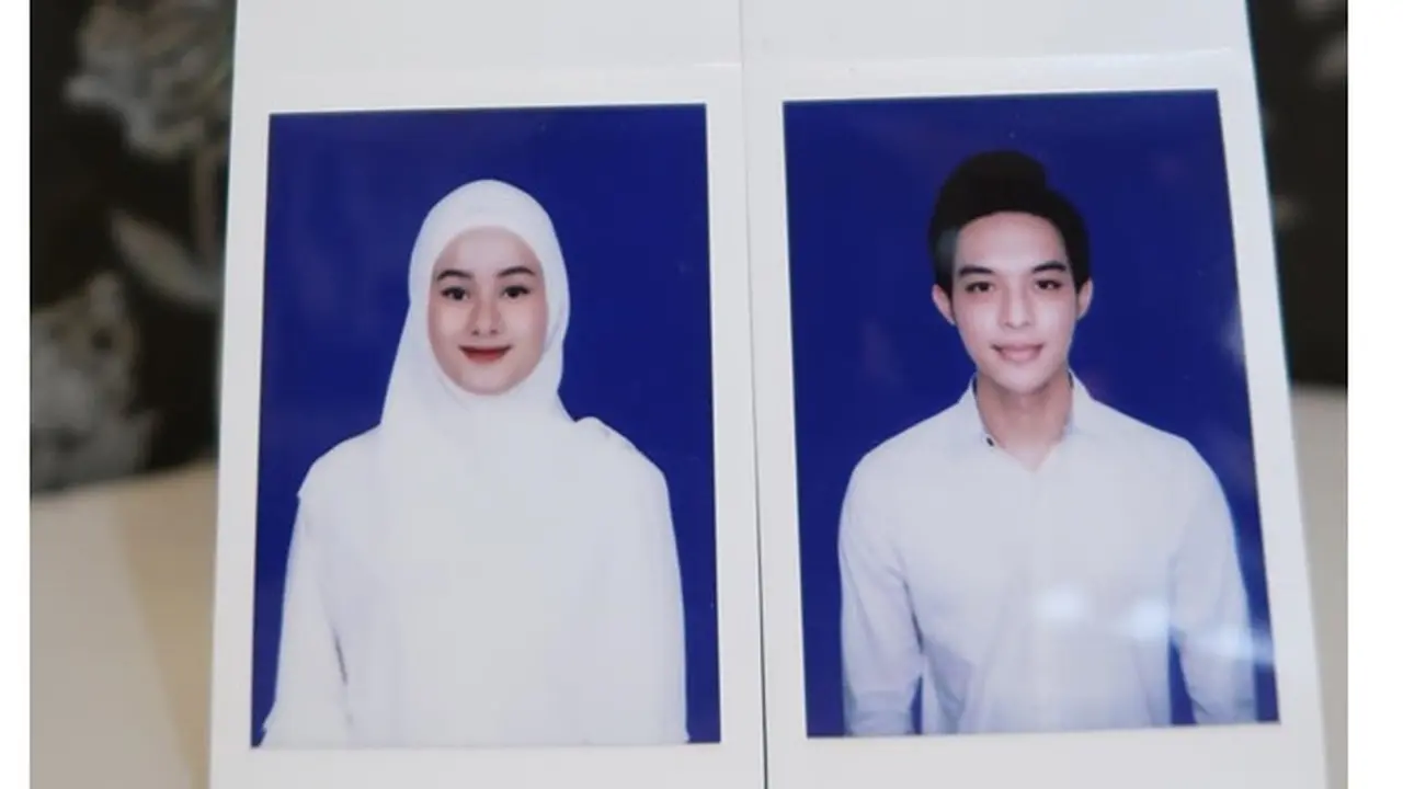 Pas Foto 5 Seleb di Buku Nikah saat Pakai Hijab Ini Curi Perhatian