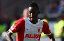Tawaran Chelsea untuk Baba Rahman ditolak Augsburg
