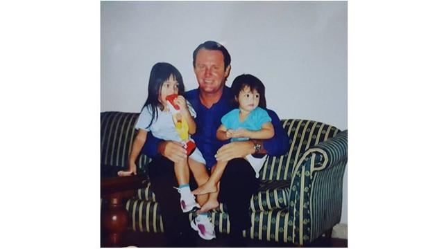 7 Potret Masa Kecil Amanda Rawles, Bule Banget