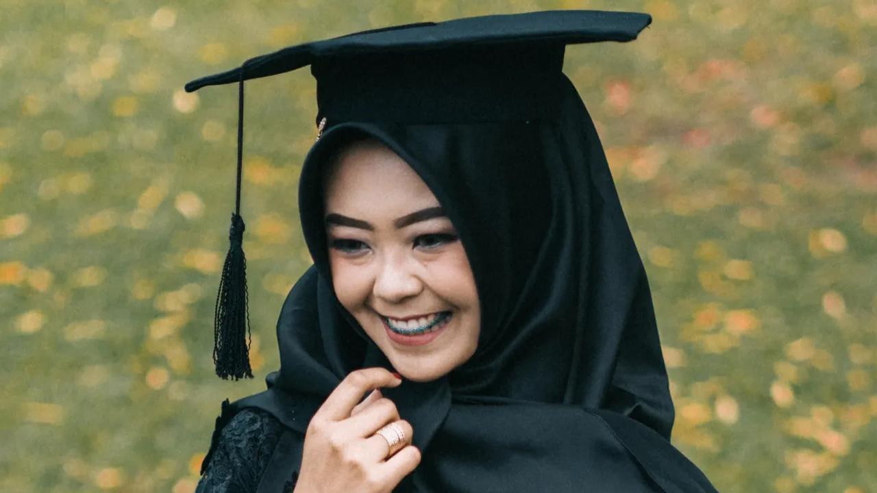 35 Ucapan Selamat Wisuda Islami yang Sarat Doa dan Harapan, Cocok Dibagikan ke Kerabat
