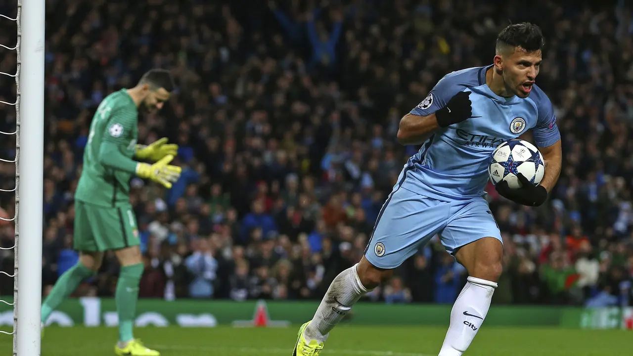 Penyerang Manchester City, Sergio Aguero, yang tengah dikaitkan dengan Real Madrid